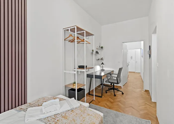 Zentrale, Stilvolle Und Gemuetliche Apartment