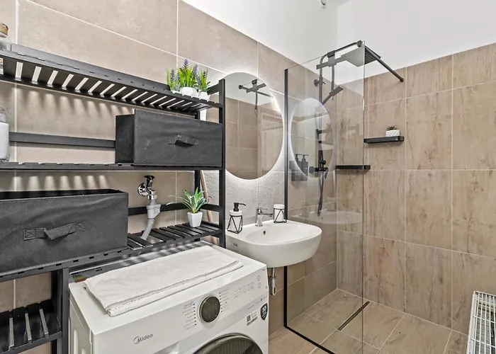 Apartment Zentrale, Stilvolle Und Gemuetliche *